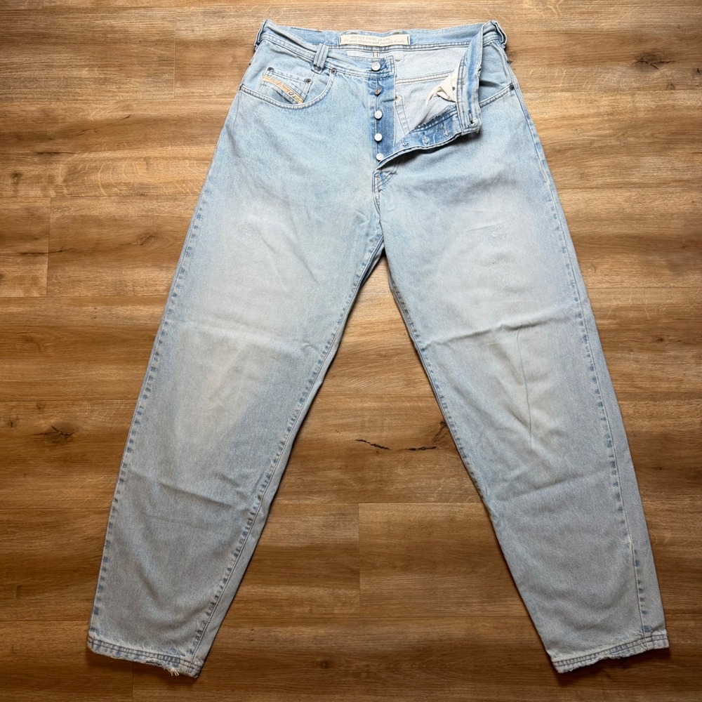 Diesel Saddle Jeans Mens 34x34 Light Blue Vintage 90s Tapered Relaxed Fit Italy